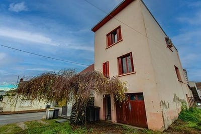 /international/fr/saint-vallier-burgundy-120095671827/