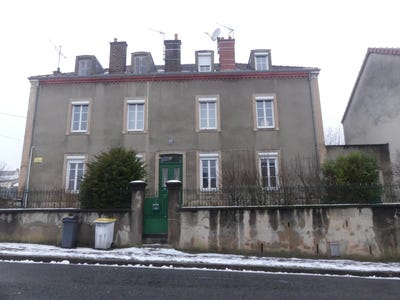 /international/fr/le-creusot-burgundy-310105235857/