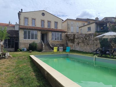 /international/fr/coutras-aquitaine-310108973573/