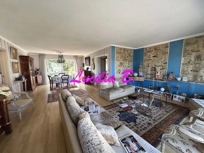 /international/fr/tours-rhone-310098874755/