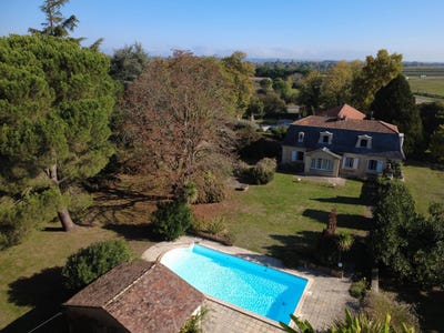/international/fr/bergerac-aquitaine-310102677874/