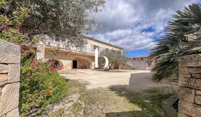 /international/fr/orgnac-l-aven-rhone-310106716299/