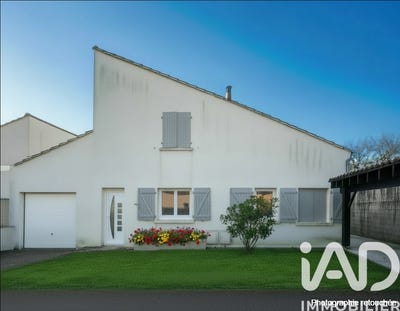 /international/fr/l-isle-d-espagnac-charente-310104794680/