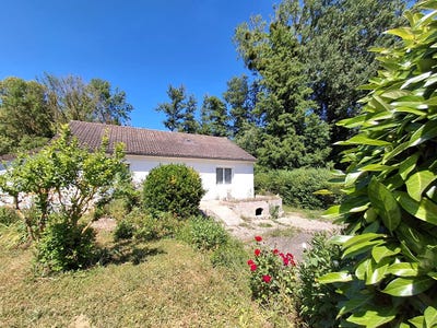 /international/fr/maintenon-centre-val-de-loire-310109048529/?lang=th