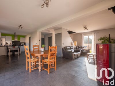 /international/fr/le-plessis-belleville-picardie-310097257228/?lang=zh-cn