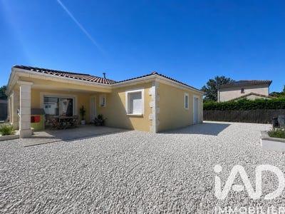/international/fr/roquefort-languedoc-roussillon-310107324144/