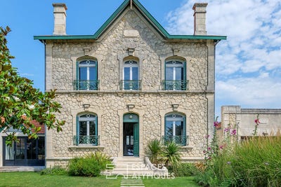 /international/fr/chatelaillon-plage-charente-310108996645/