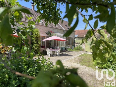 /international/fr/gigny-burgundy-310100575784/?lang=zh-tw