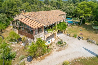 /international/fr/lagnes-provence-alpes-cote-d-azur-310097008315/?lang=zh-tw