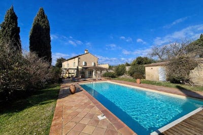 /international/fr/grignan-rhone-310099950865/