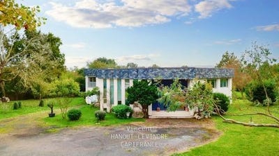 /international/fr/angers-pays-de-la-loire-120098368725/