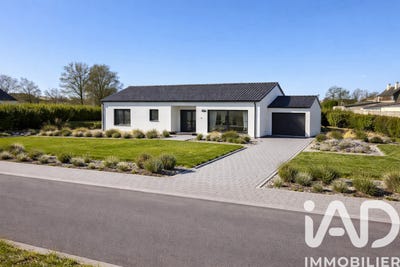 /international/fr/paray-le-monial-burgundy-310107578530/