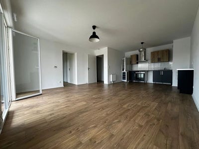 /international/fr/merignac-charente-310109841367/