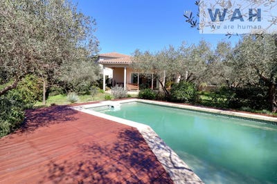 /international/fr/saint-drezery-languedoc-roussillon-310106548926/