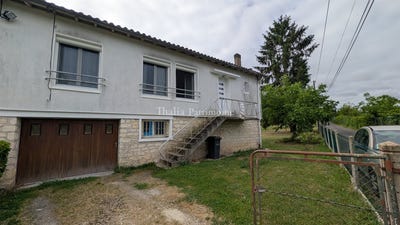 /international/fr/gond-pontouvre-charente-310108596026/