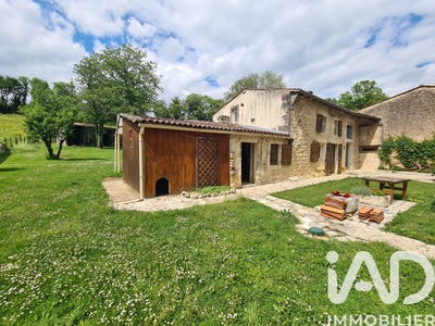 /international/fr/fenioux-charente-310107967853/