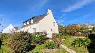 /international/fr/saint-nic-la-basse-normandie-310104597410/