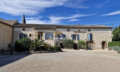 /international/fr/cordes-sur-ciel-midi-pyrenees-310107555115/