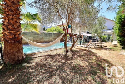 /international/fr/plan-de-cuques-provence-alpes-cote-d-azur-310100855466/?lang=en