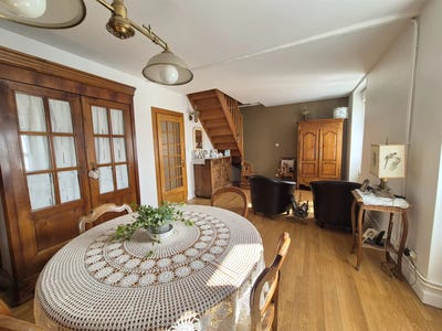 /international/fr/la-ferte-alais-ile-de-france-310105106343/