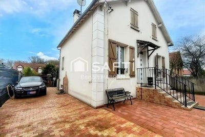 /international/fr/les-mureaux-ile-de-france-120097558138/