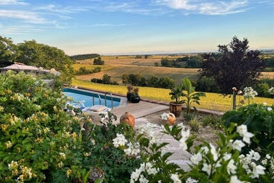 /international/fr/saint-clar-midi-pyrenees-310098710330/?lang=zh-tw