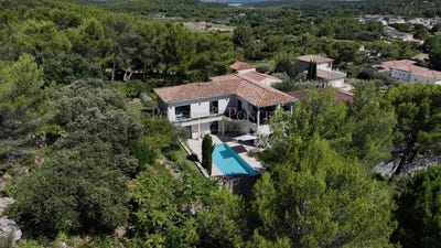 /international/fr/caveirac-languedoc-roussillon-310101550994/?lang=de