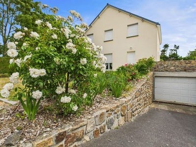 /international/fr/agon-coutainville-la-basse-normandie-310106054468/