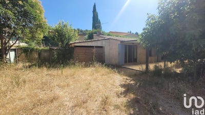 /international/fr/aups-provence-alpes-cote-d-azur-310101033720/