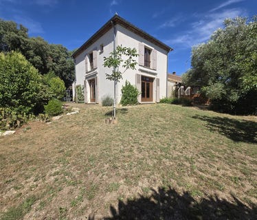 /international/fr/aumelas-languedoc-roussillon-310108838646/
