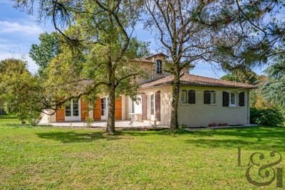 /international/fr/penne-d-agenais-aquitaine-310102968731/