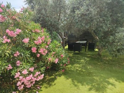 /international/fr/vinon-sur-verdon-provence-alpes-cote-d-azur-310099228004/