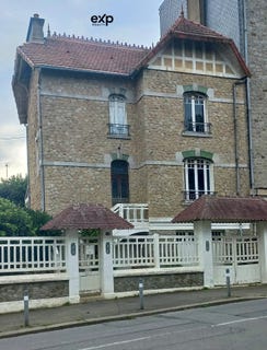 /international/fr/fougeres-limousin-120096881696/