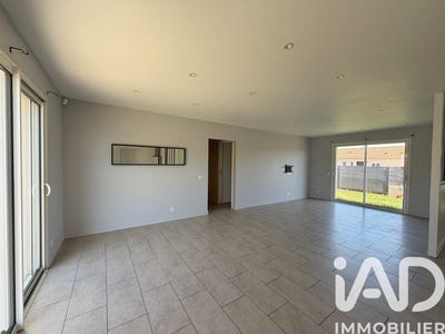 /international/fr/neuville-de-poitou-charente-310108522847/