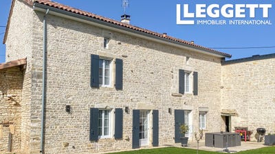 /international/fr/puyreaux-charente-310106080516/