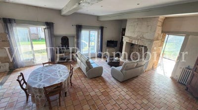 /international/fr/neuvic-charente-310106082229/