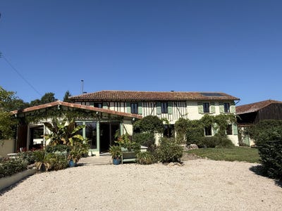 /international/fr/trie-sur-baise-midi-pyrenees-310106243630/