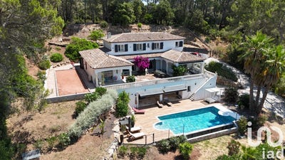 /international/fr/puget-sur-argens-provence-alpes-cote-d-azur-310100488353/