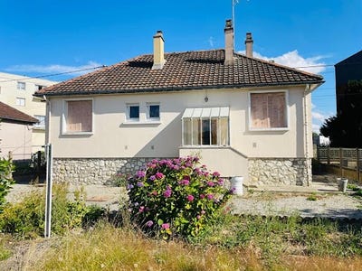/international/fr/chateauneuf-en-thymerais-centre-val-de-loire-310101417141/