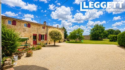 /international/fr/chey-charente-310108923021/?lang=it