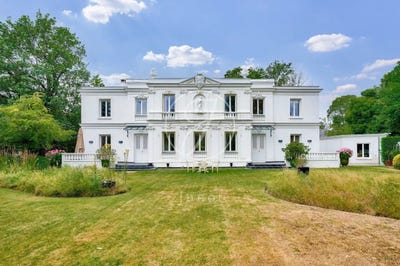 /international/fr/le-vesinet-ile-de-france-310100493941/?lang=en