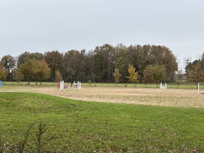 /international/fr/saumur-pays-de-la-loire-310120075643/