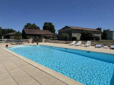 /international/fr/medillac-charente-310108763959/