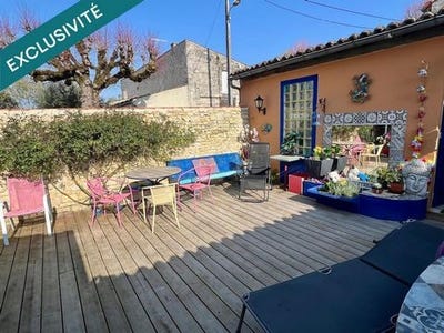 /international/fr/saint-jean-d-angely-charente-310106833274/