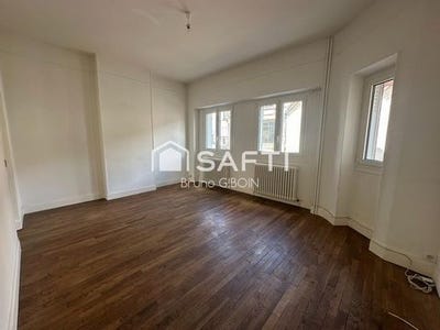/international/fr/gien-centre-val-de-loire-310107838918/