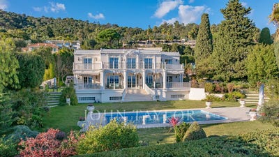 /international/fr/vallauris-provence-alpes-cote-d-azur-310101207388/?lang=it