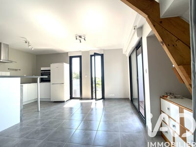 /international/fr/sainte-luce-sur-loire-pays-de-la-loire-310106709314/