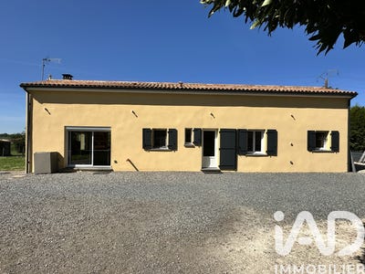 /international/fr/montjean-charente-310107523658/