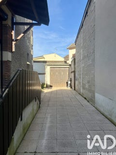 /international/fr/magenta-calais-310106079677/
