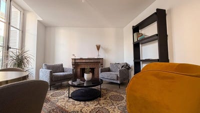 /international/fr/poitiers-charente-310108632150/